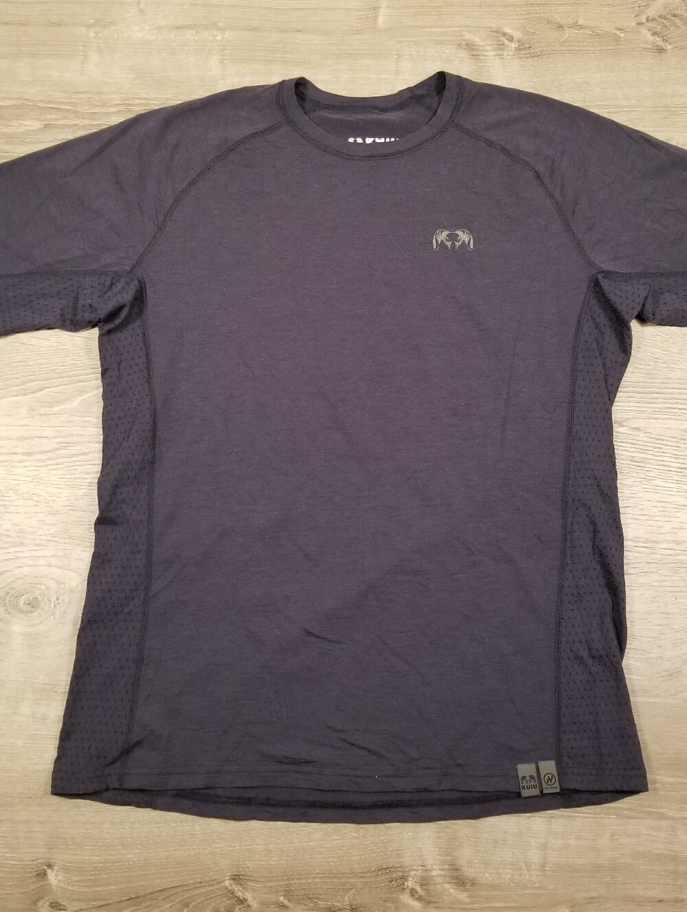 Kuiu Enduro Mesh Nuyarn Merino Wool Short Sleeve Crew T Shirt Mens Medium Blue